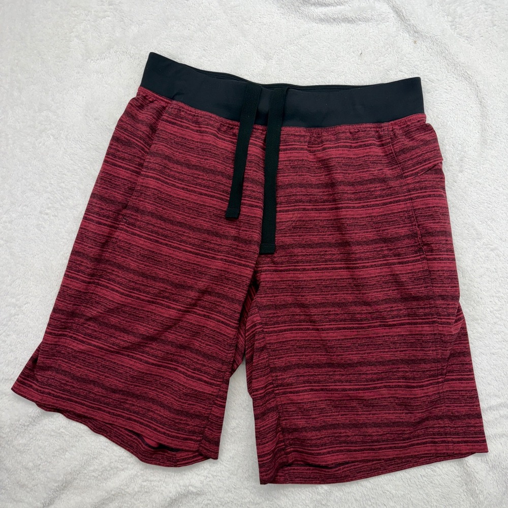Lululemon  Men's Core Short Wave Ruby Red Sz Large Stretch Gym Running Athletic